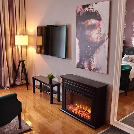 Aparthotel Restoran Orijent 5 4*